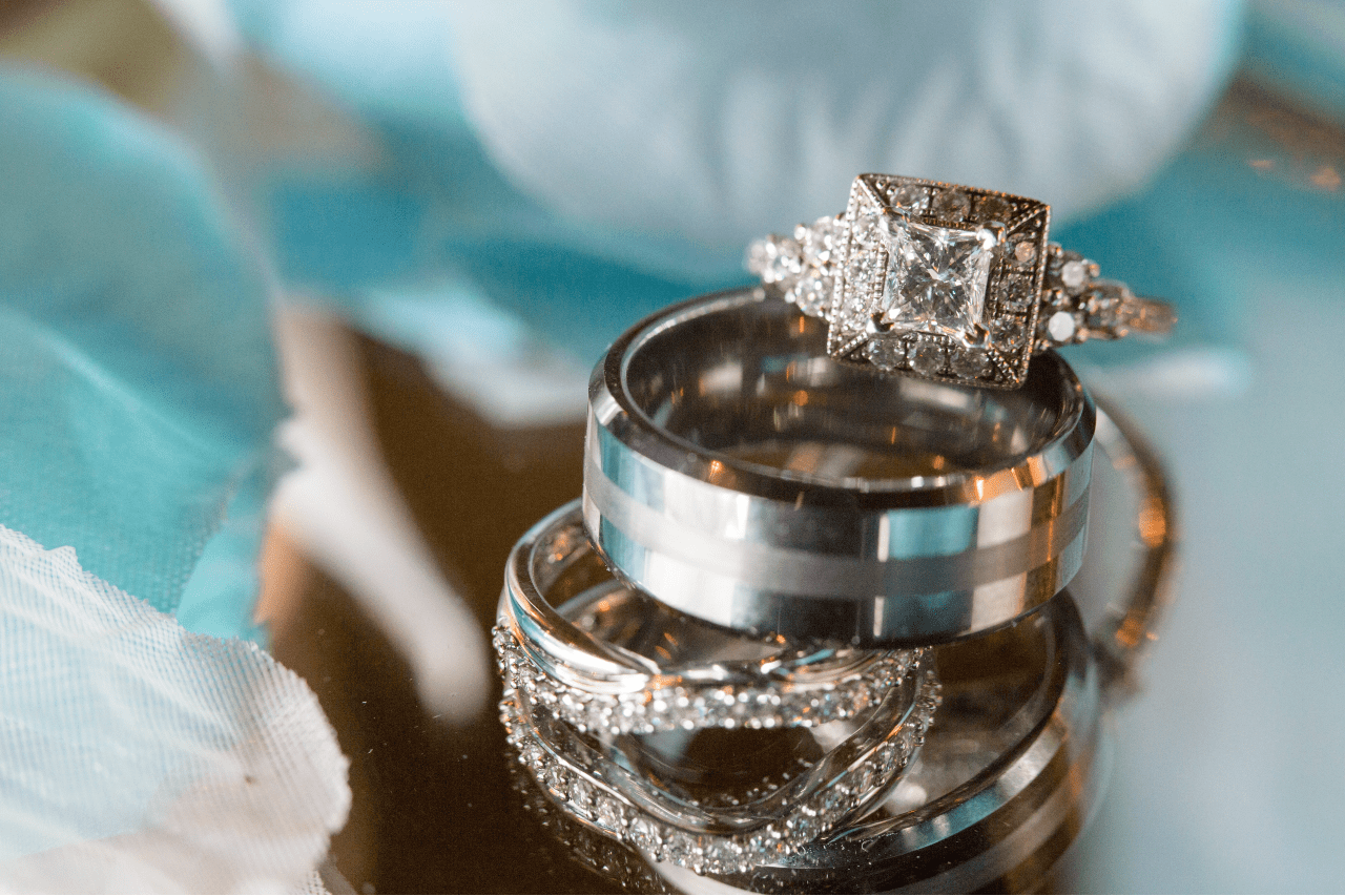 BEZEL ENGAGEMENT RINGS